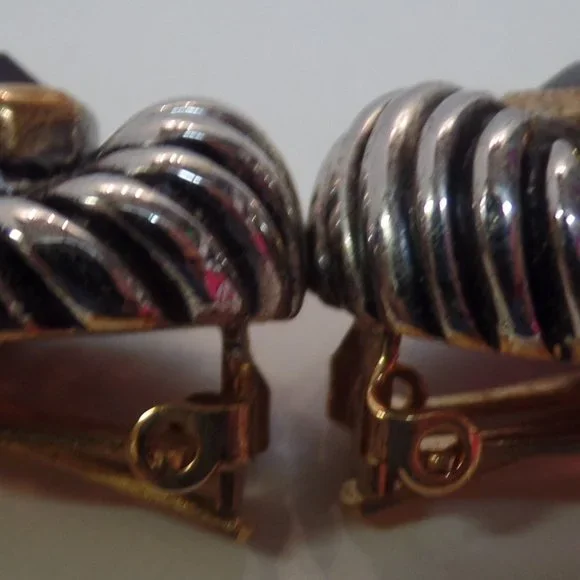 Vintage Gold & Silver Tone W Purple Stone CLIP On Earrings. Miss Jacksons Tulsa - Picture 6 of 12